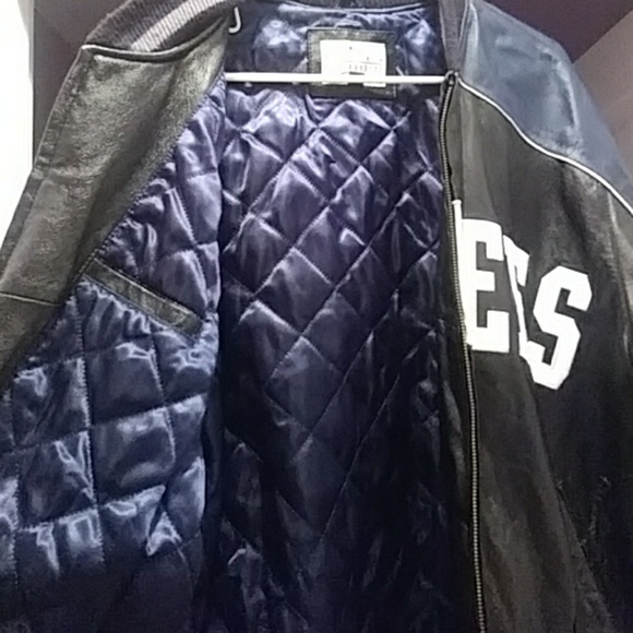 Leather Yankees jacket by Carl Banks - Picture 6 of 7